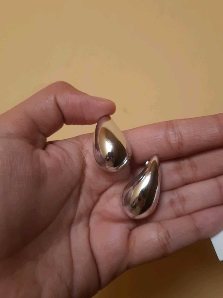 Silver Teardrop Earrings