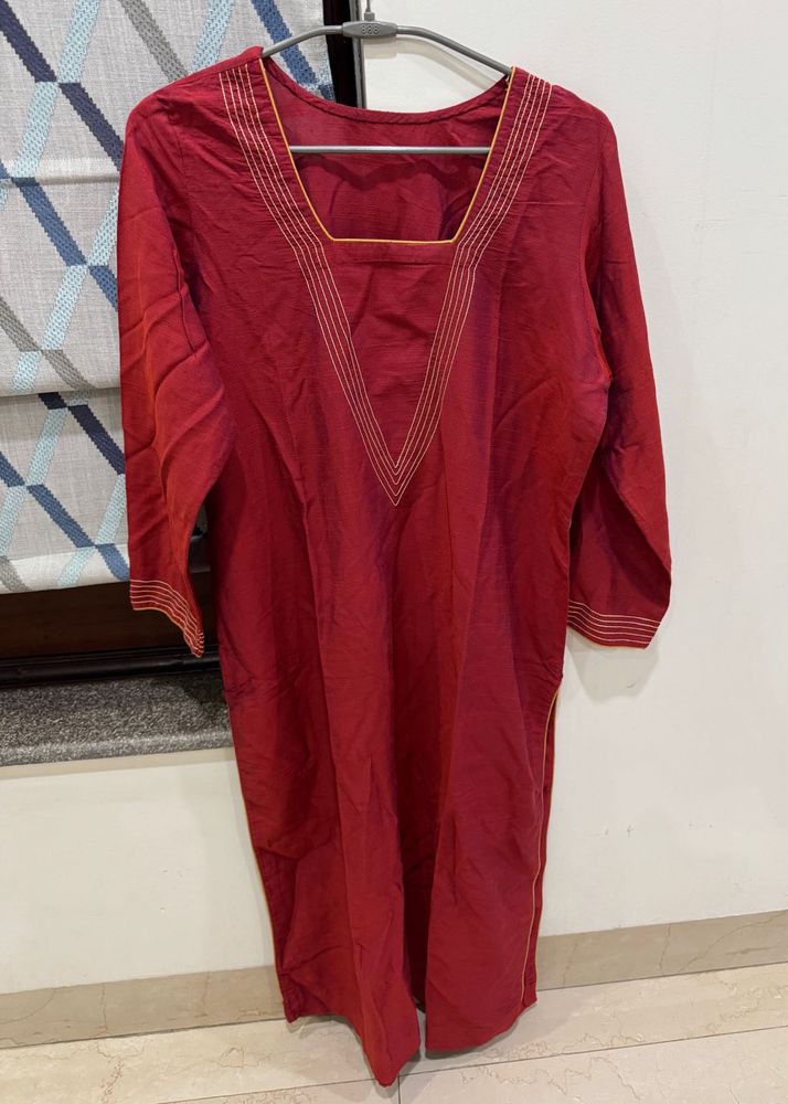 Elegant Maroon Kurta Set