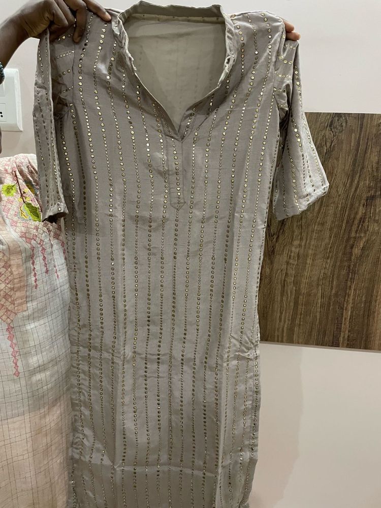 Elegant Embellished Kurta