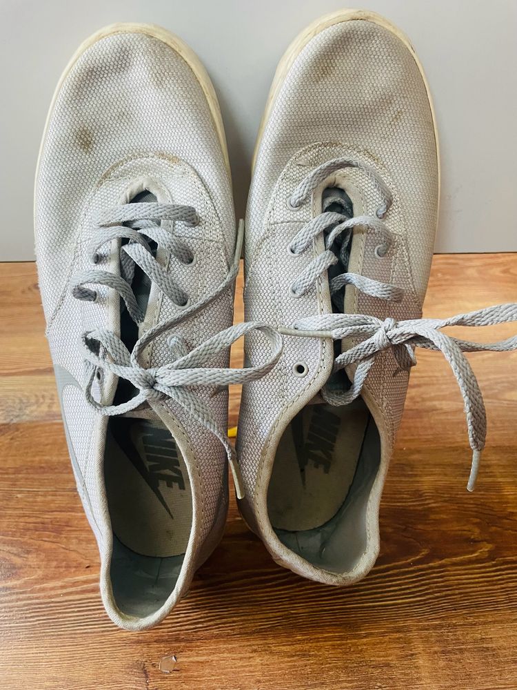 Original Nike Casual Shoes