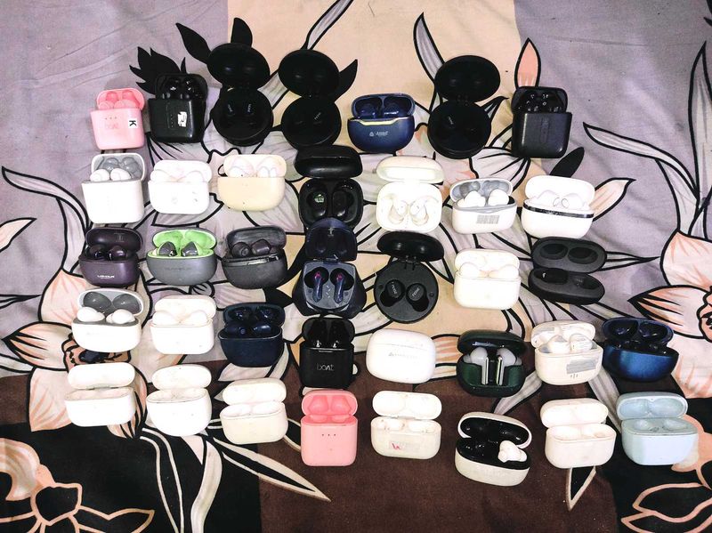 Airpods Lot