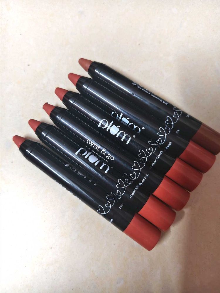 Plum Twist &amp; Go Matte Lipstick Combo Of 6