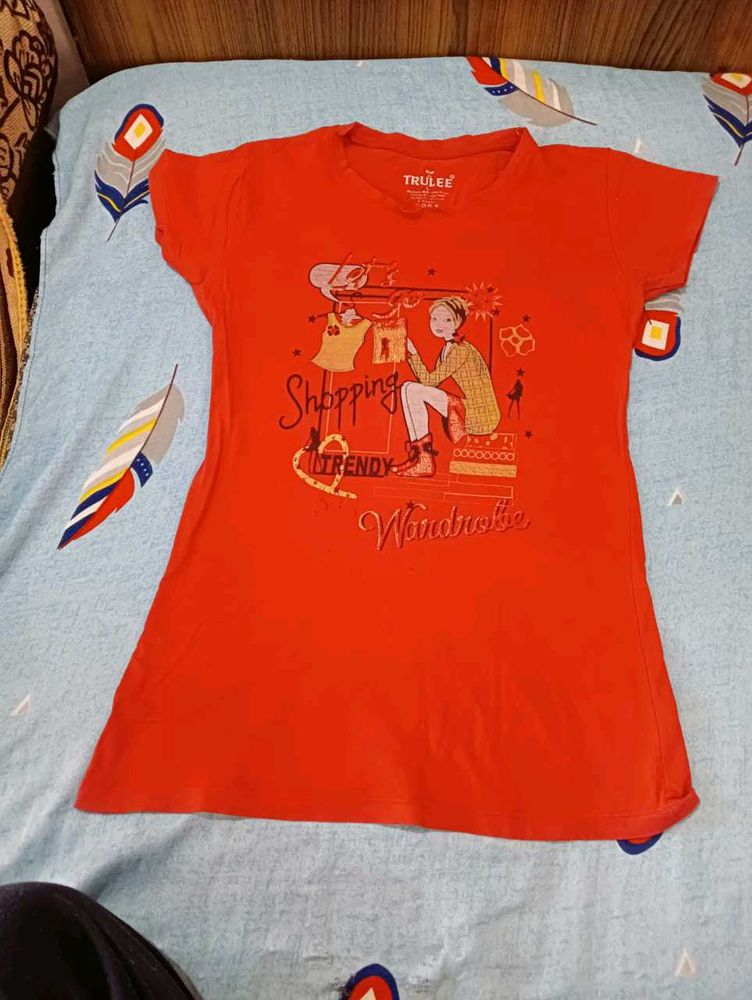 Red Tshirt