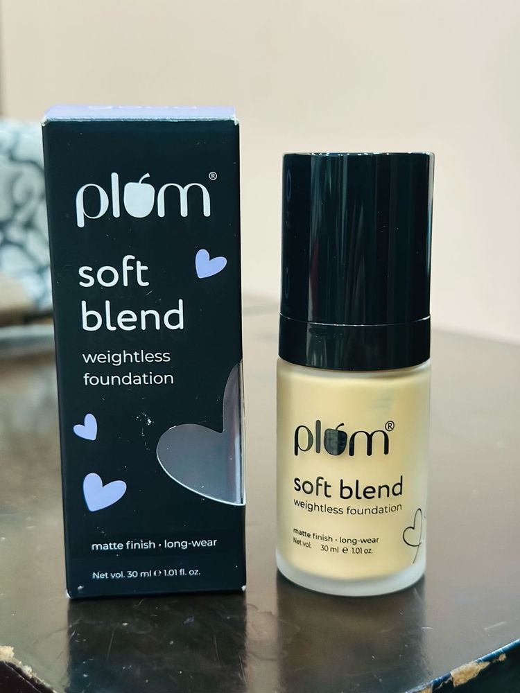 Plum Soft Blend Weightless Foundation