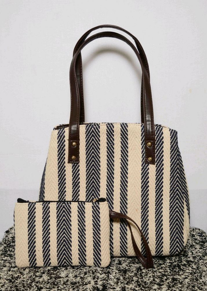🆕 Beautiful Handbags 👜.          women, beauty&amp;care, forever21, shein, handbags, bags,  Zara, party wear, Accessories,  soch, biba, sling bag,