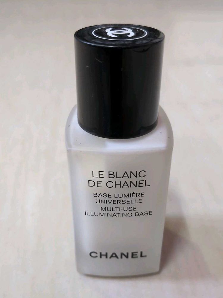 Chanel Le Blanc Multi-Use Base