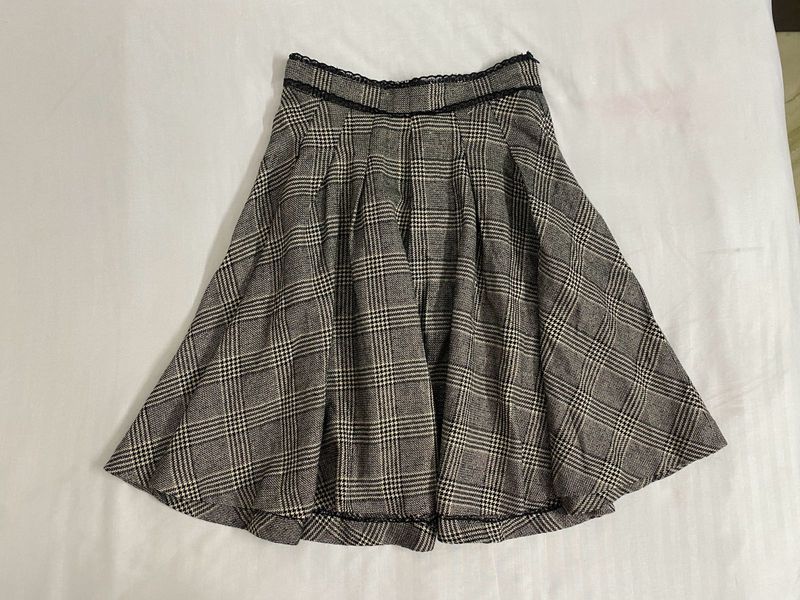 Plaid Skirt waist 28
