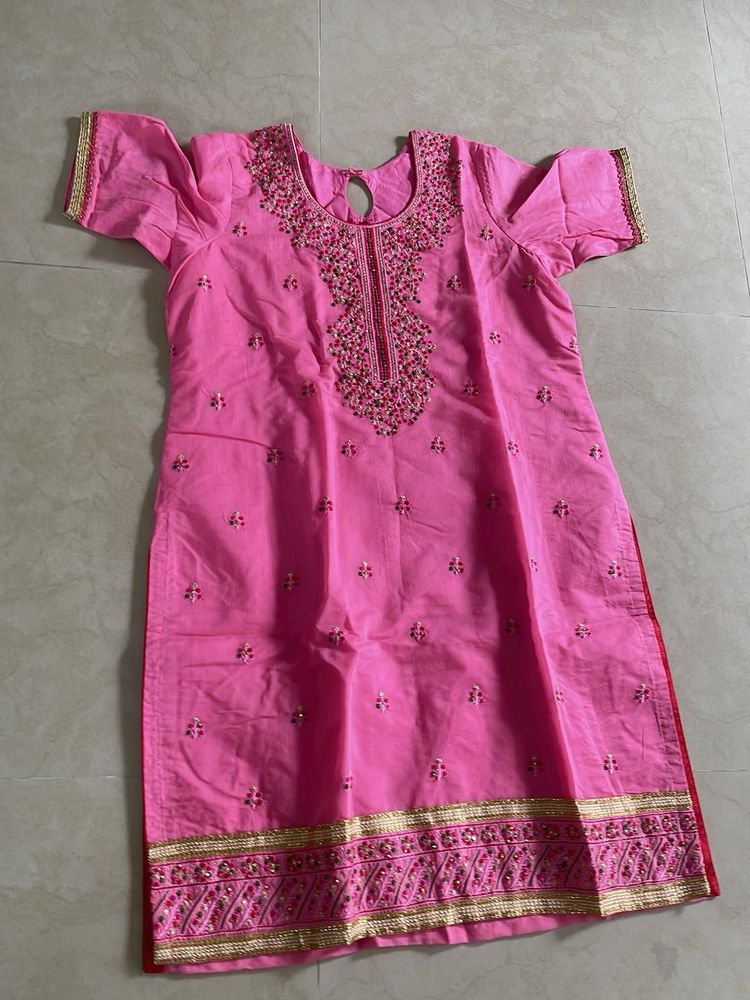 Pink Embroidered Kurta