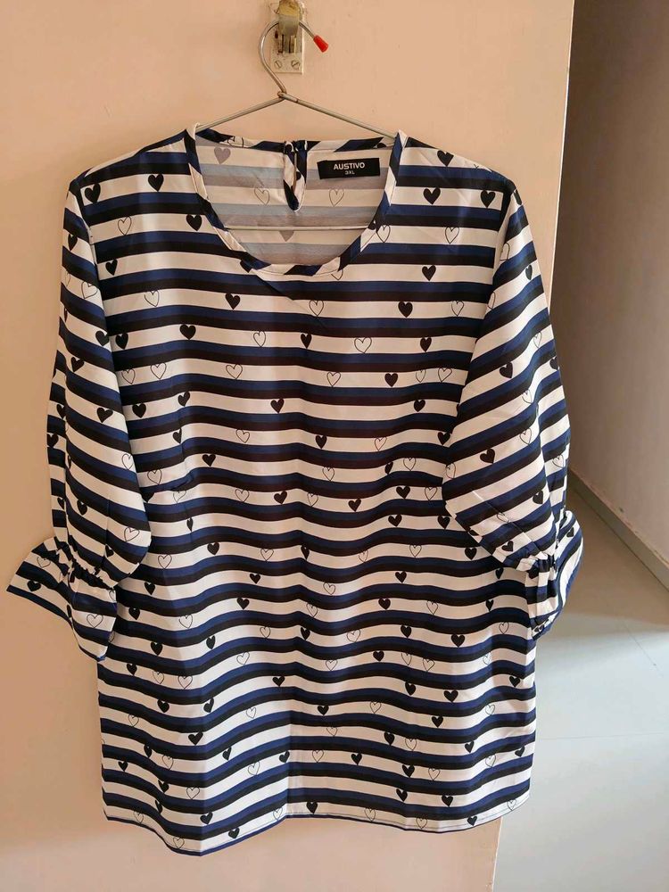 Striped Heart Print Top /No Used