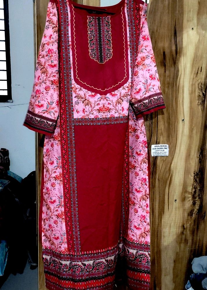 PAKISTANI KURTI SET