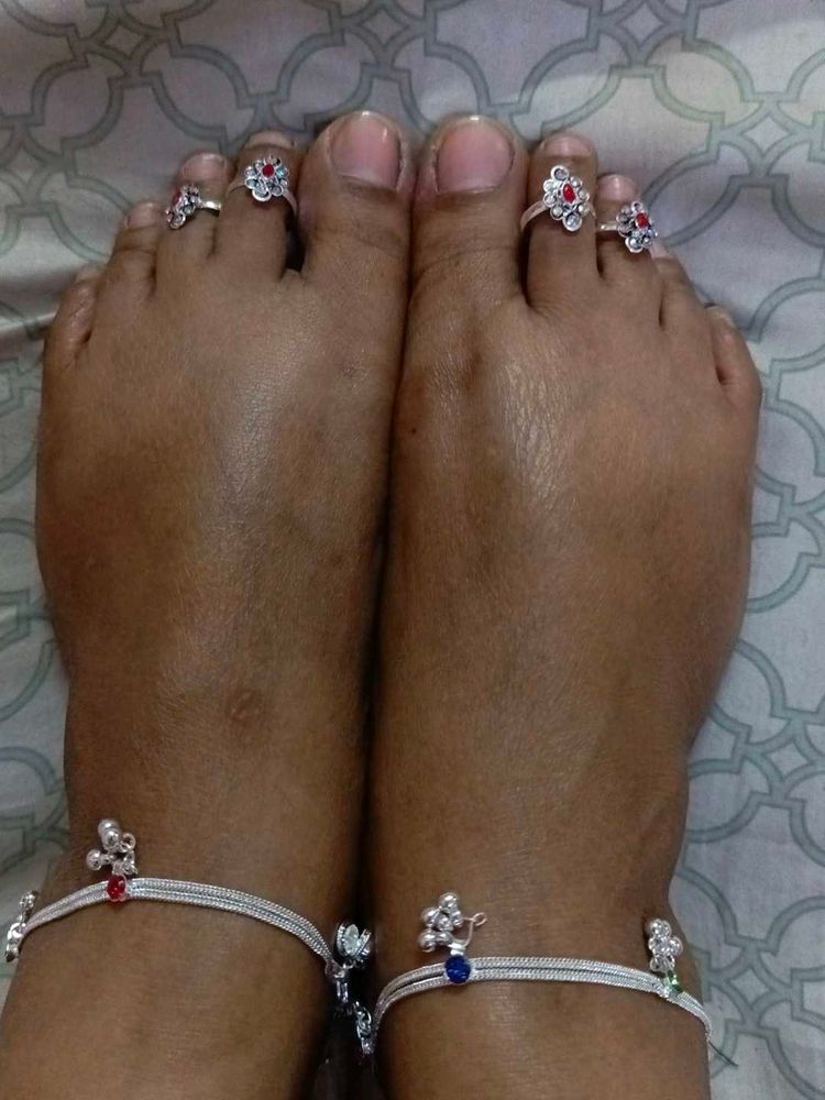 Anklet