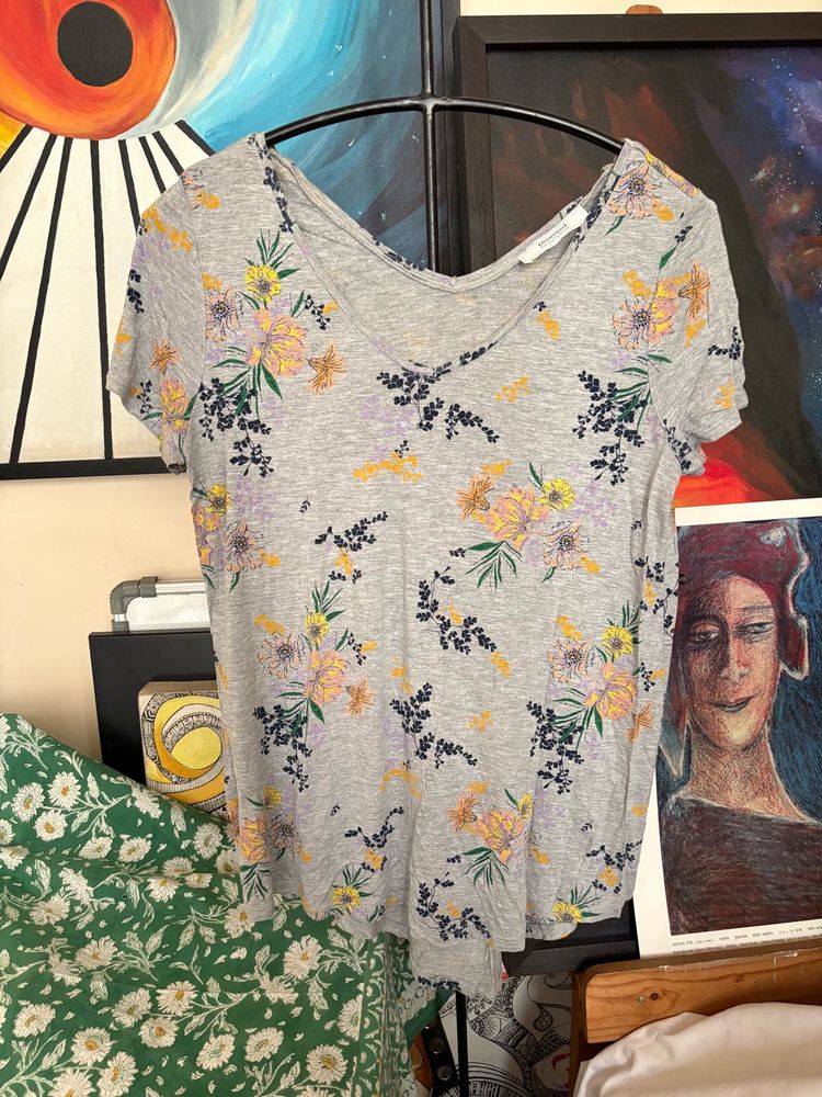 Promod Floral Print V-Neck T-Shirt