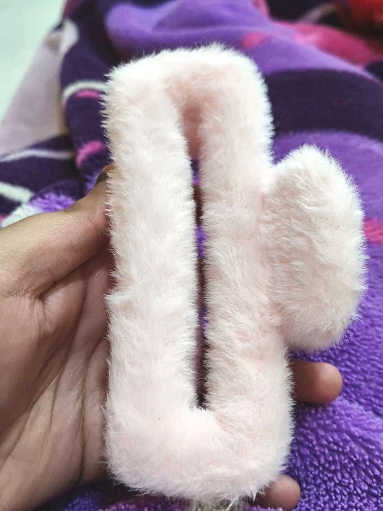 Fluffy Hair Claw Clip