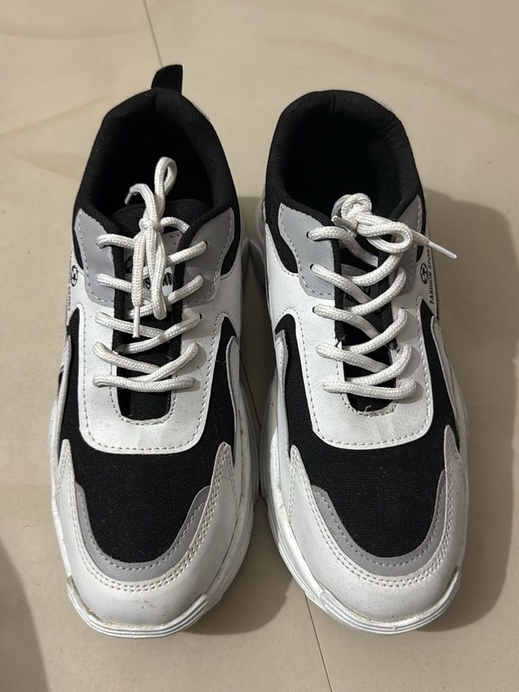 shoes not used its new 38 number