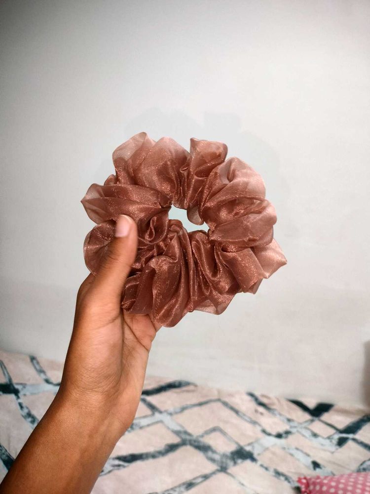 FLUFFY Scrunchie 🤩🎉