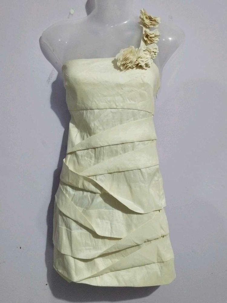 ONE SHOULDER DRESS
