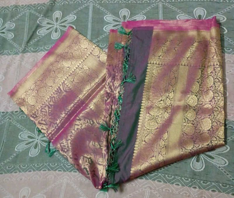 Elegant Pink &amp; Gold Saree