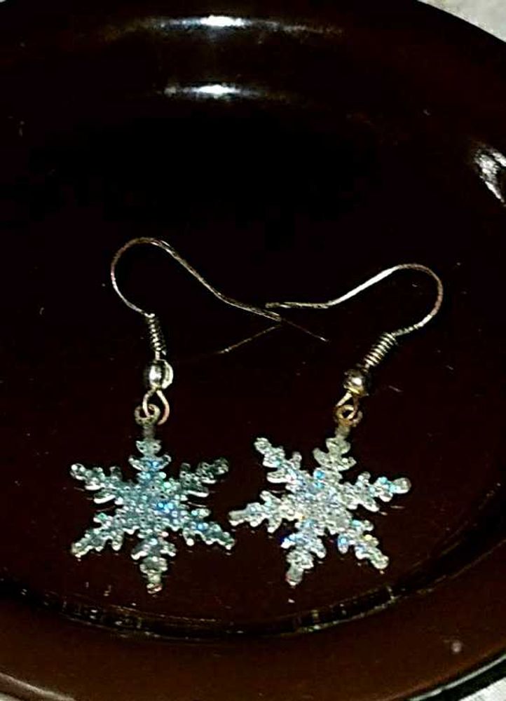 Snowflake Dangle Earrings