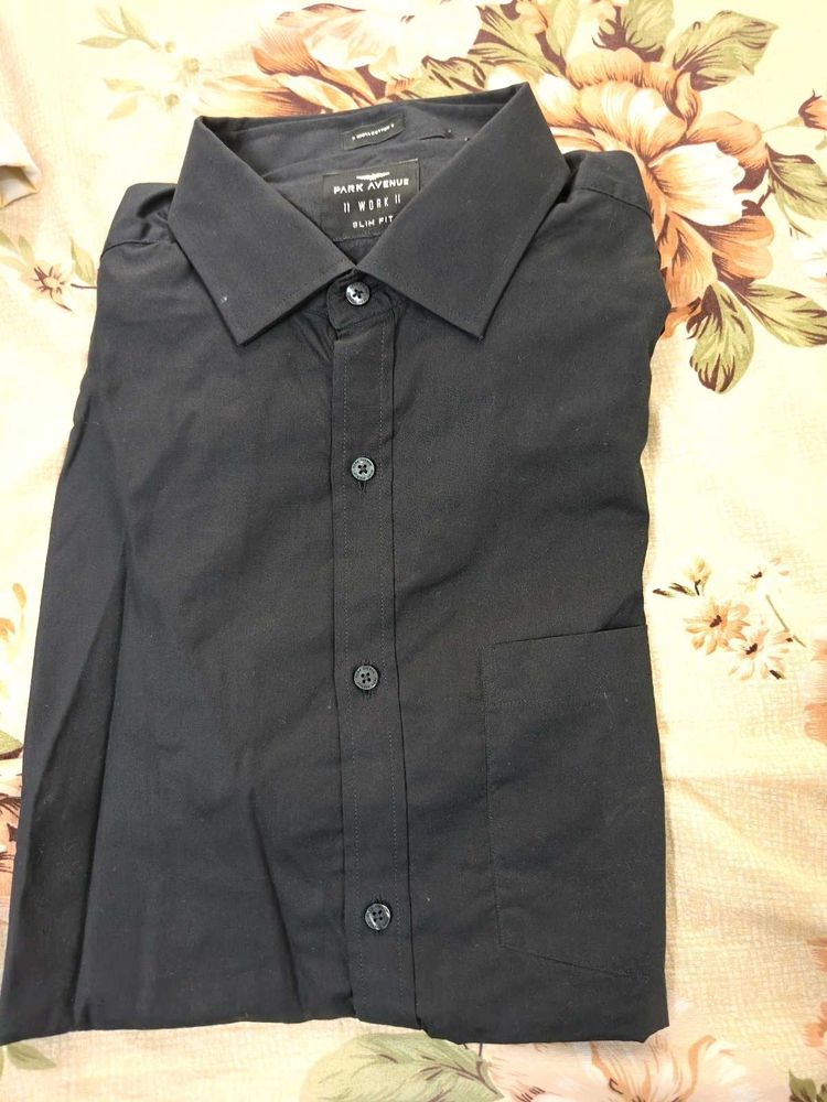 Park Avenue Black Formal Shirt