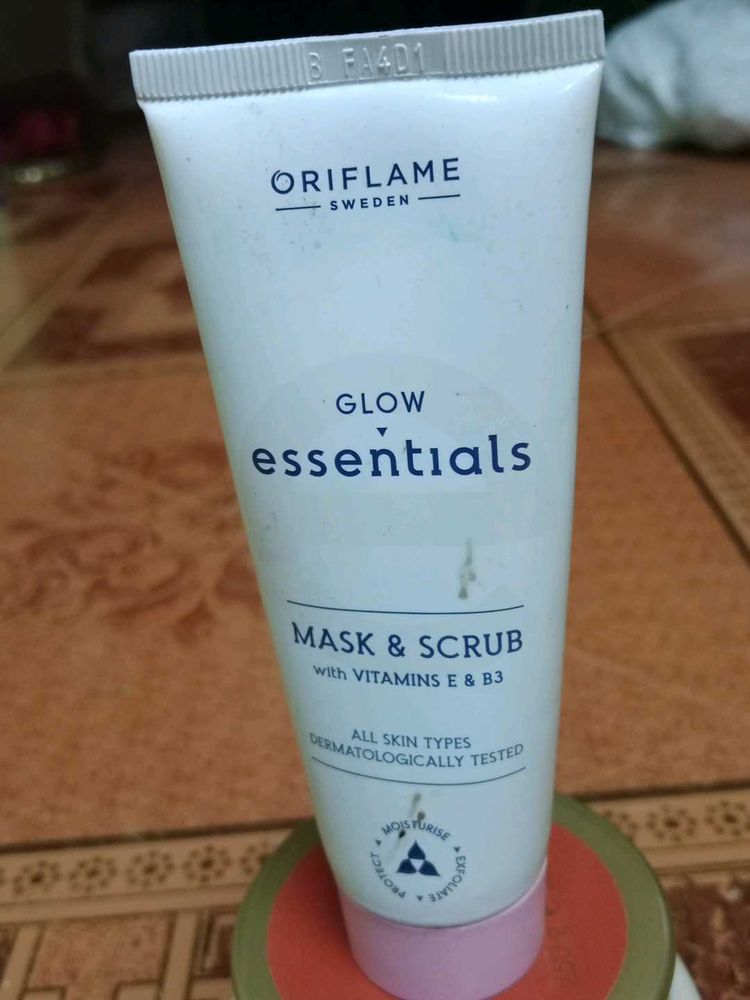 Oriflame Glow Essentials Mask &amp; Scrub