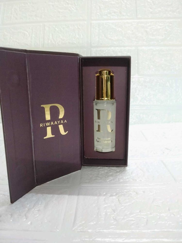 Riwaayaa Face Serum + Free Surprise Gift