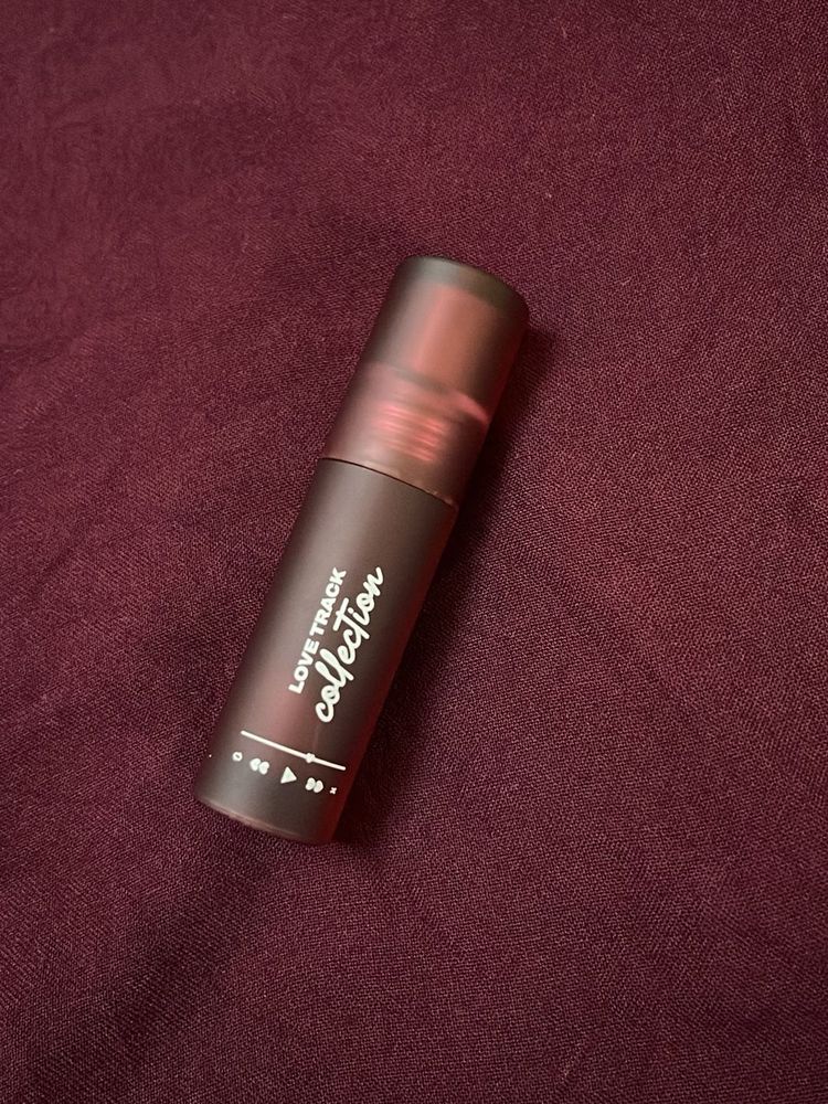 Love Track Pack Of 4