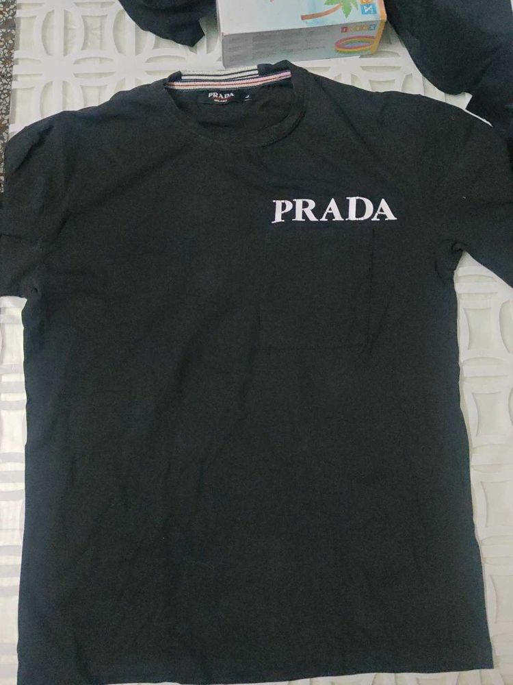 Black Color Tshirt T-shirt For Men