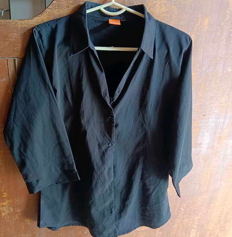 black shirt for womens