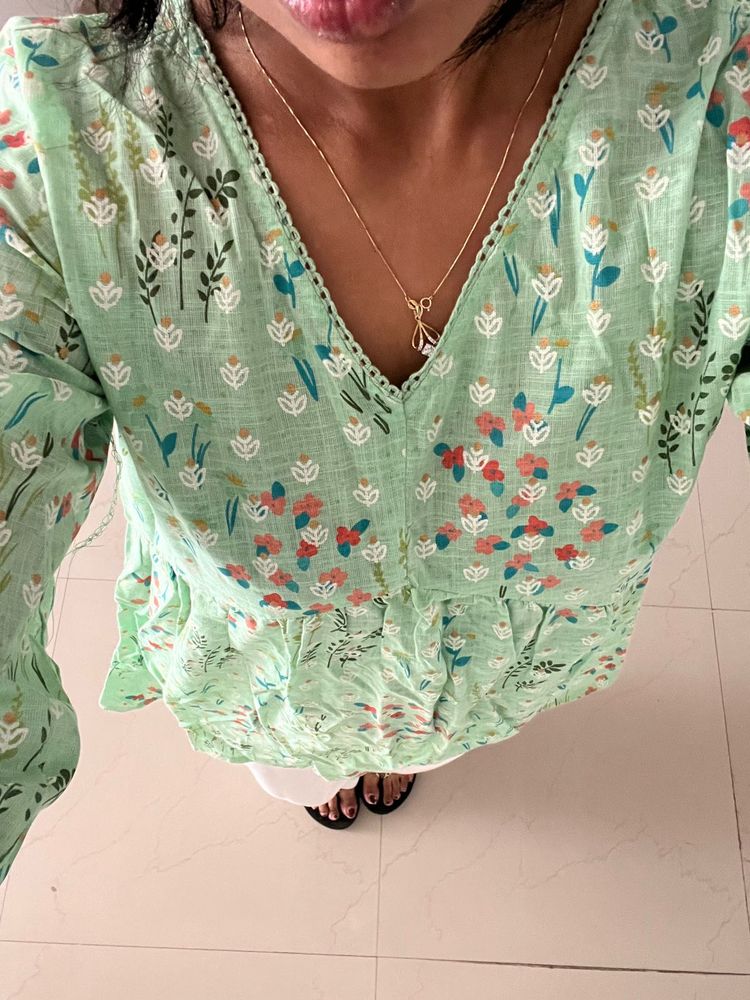 Floral Print Green Top