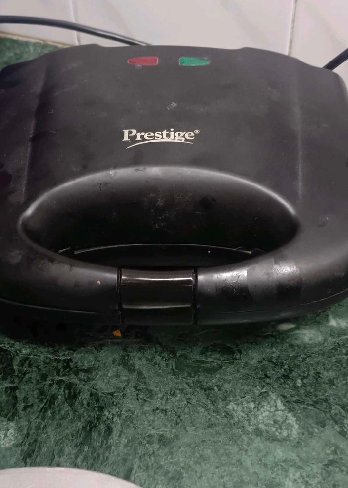 Prestige Toster