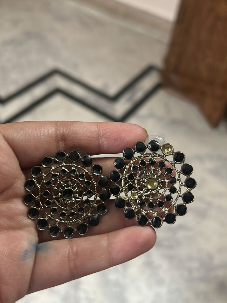 Black Big Stud Earrings
