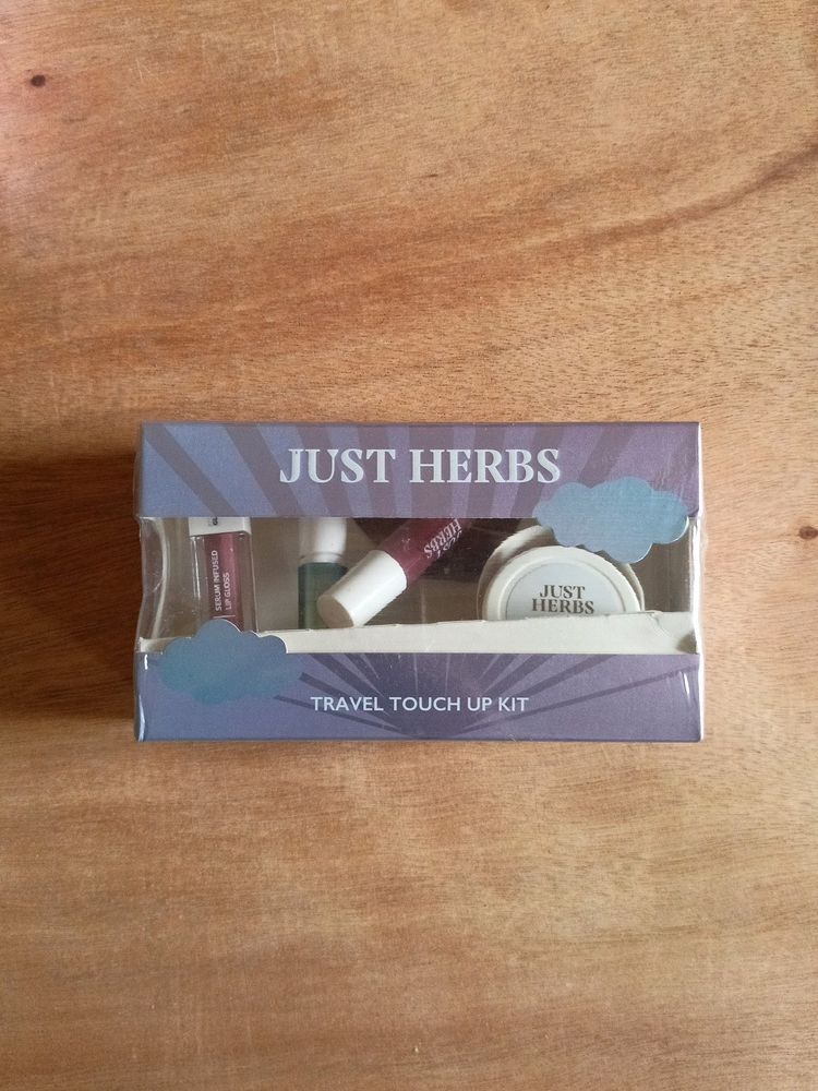 Just Herbs Mini Makeup Kit