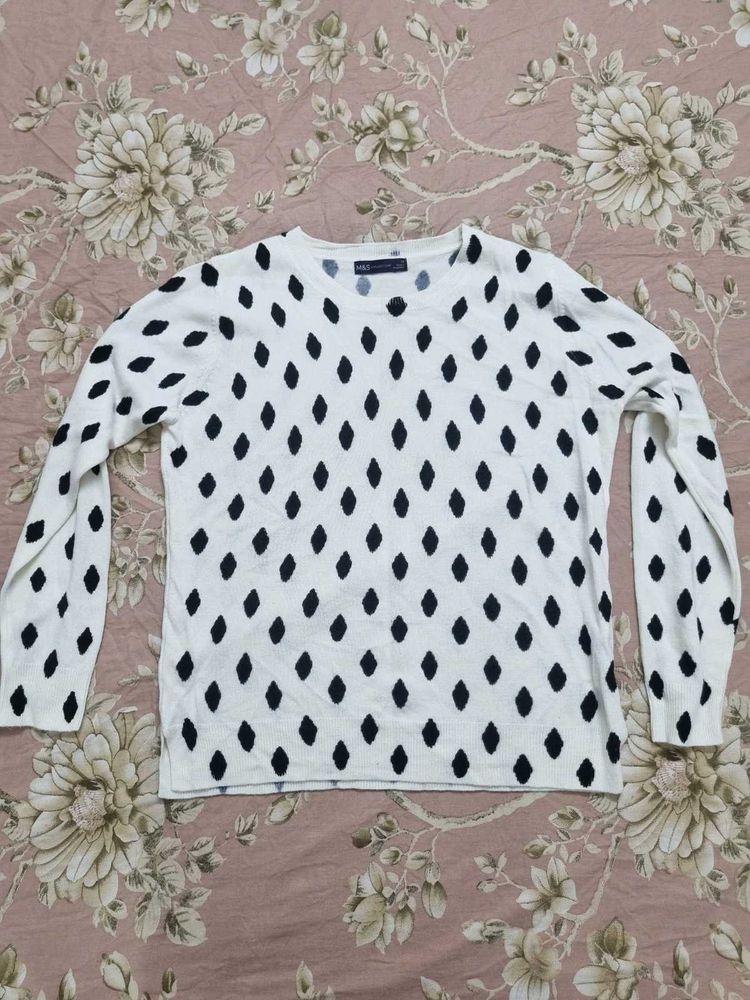 White &amp; Black Patterned Sweater
