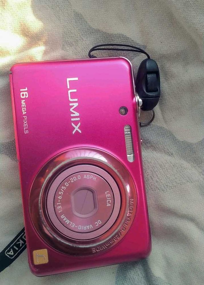 Panasonic lumix