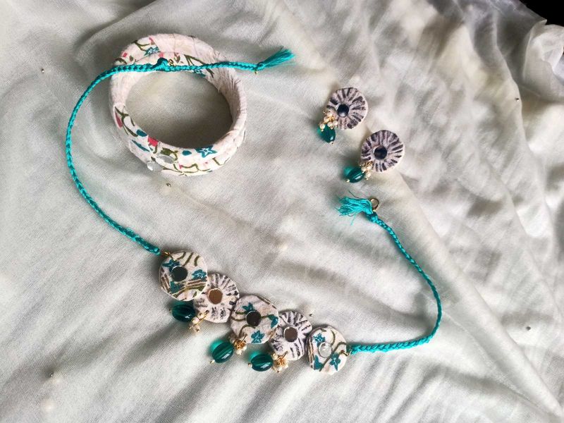 Floral Fabric Jewelry Set