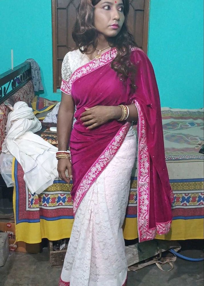 Elegant Purple &amp; White Saree With Blouse