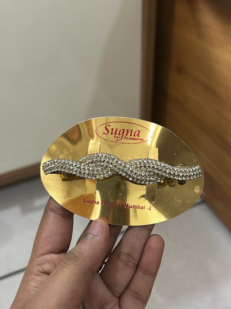 Premium Golden Hair Clip With Stones