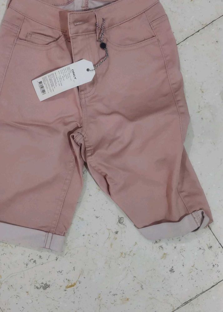 Above knee length shorts, misty rose, for girls
