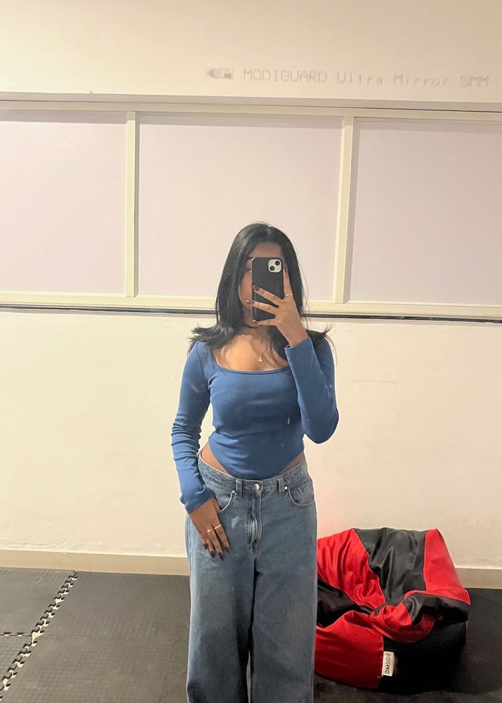 LIGHT BLUE DENIM JEANS