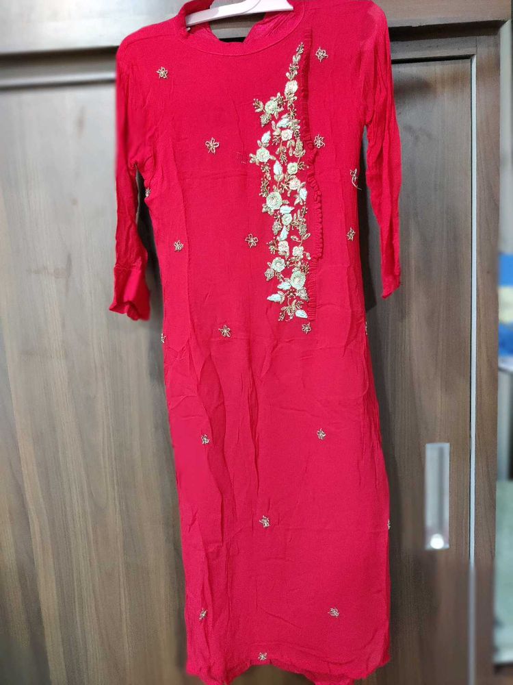 Red Embroidered Kurtawith Dupatta