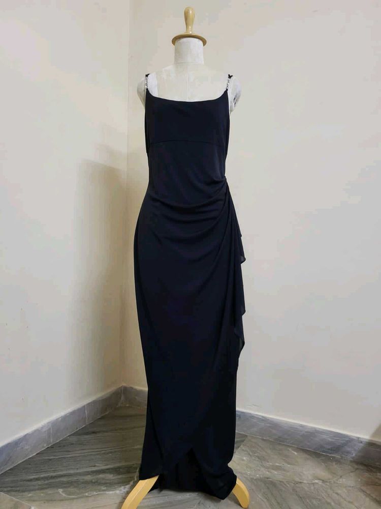 Elegant Black Maxi Dress