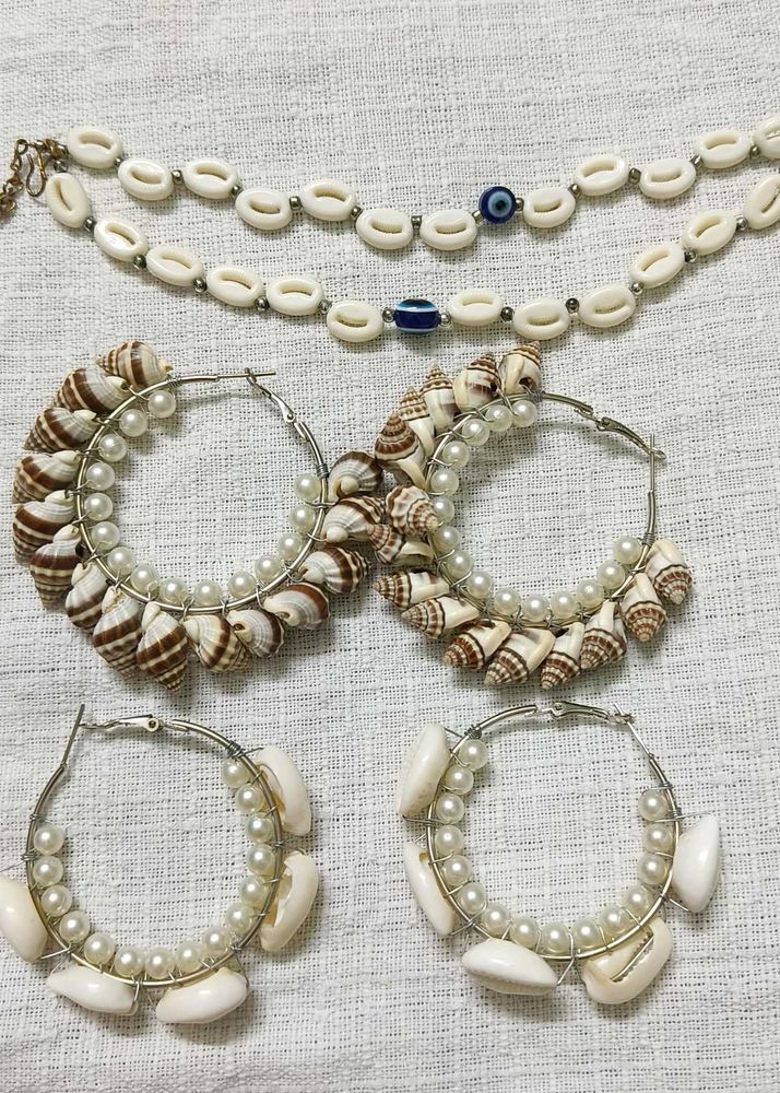 Earings and anklet combo