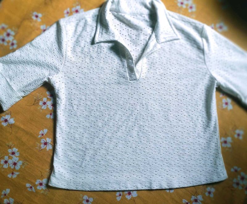 White Polo Fitted Top Comfortable Suitable With Ev