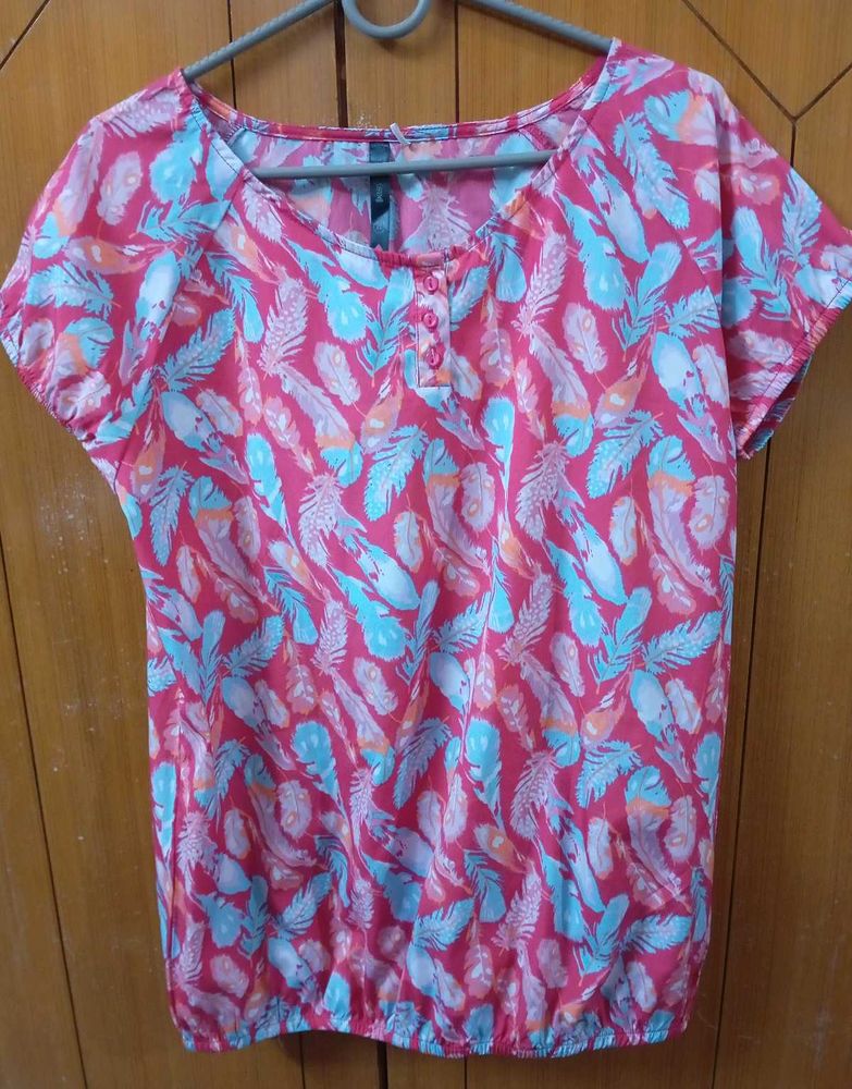 Feather Print Balloon Top