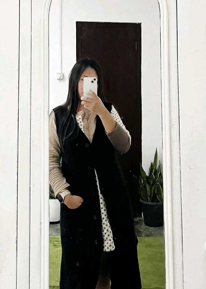 Sleeveless Long Sweater