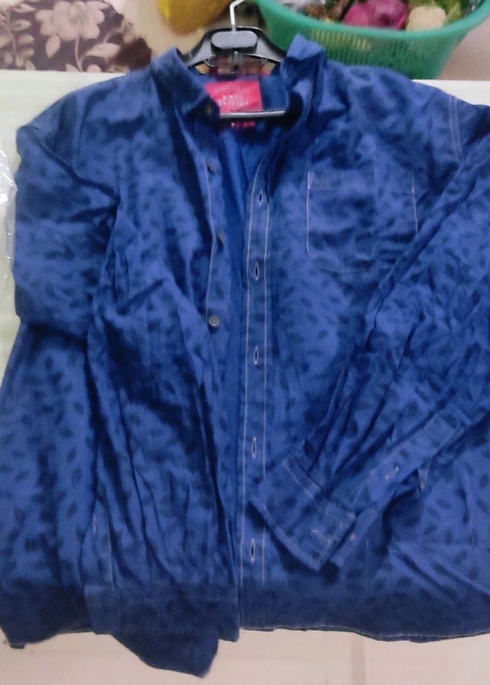 Stylish Blue Shirt 42&#34; For Men