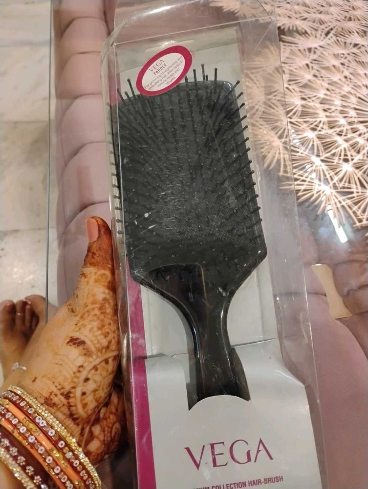 Vega Hair Brush new not used
