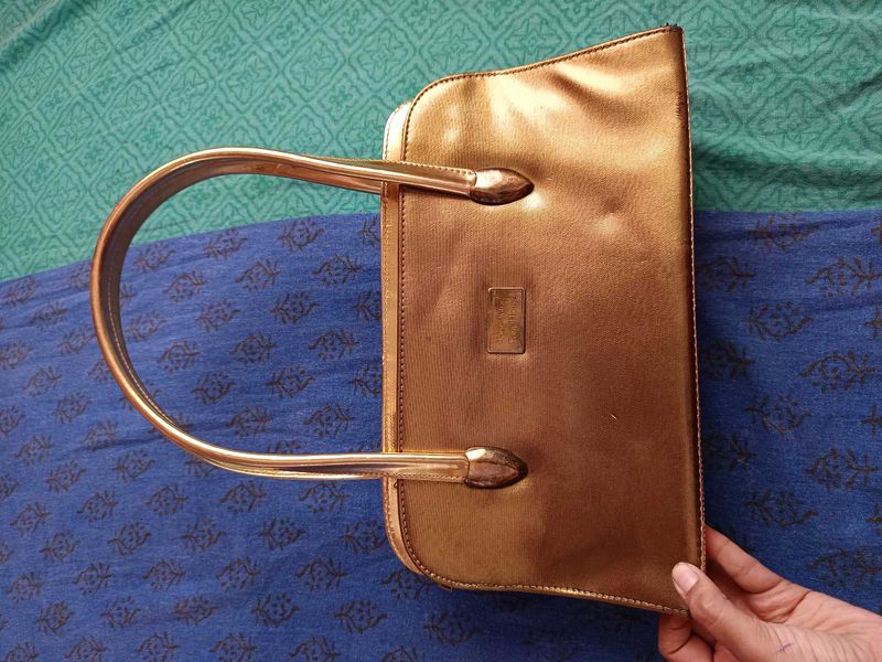 Elegant Gold Handbag