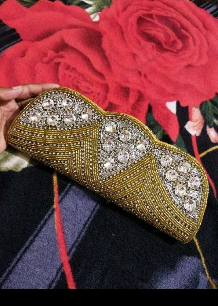 Clutch 👝