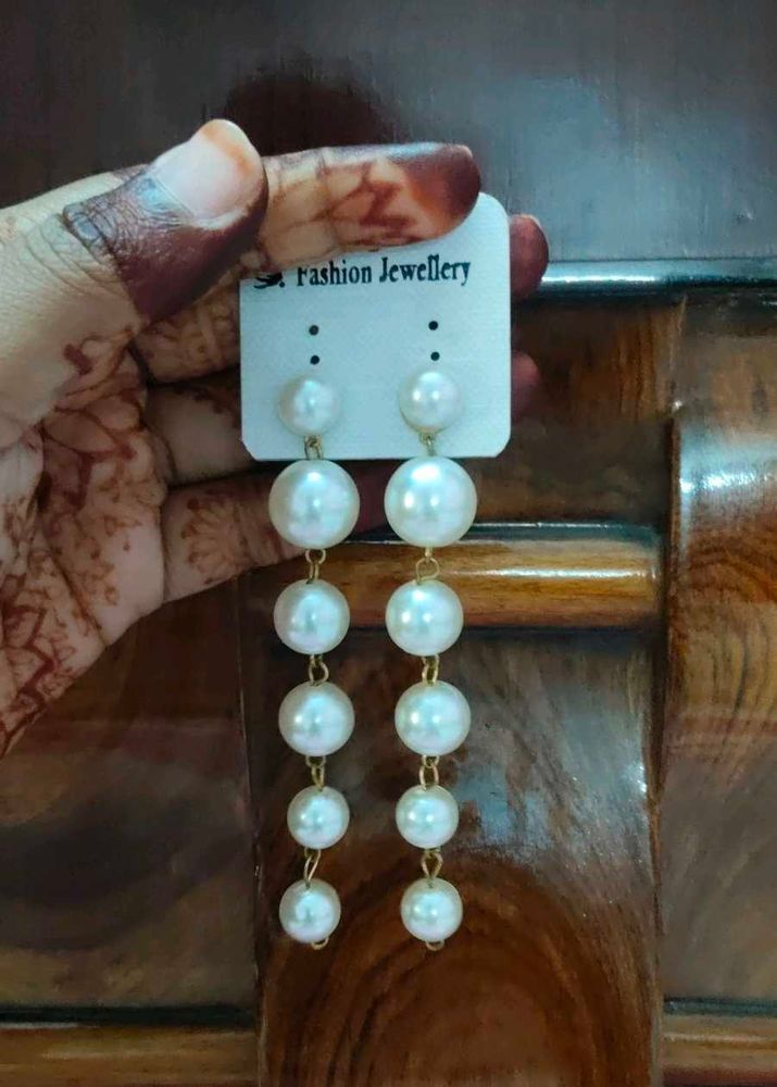 Pearl Drop Earrings